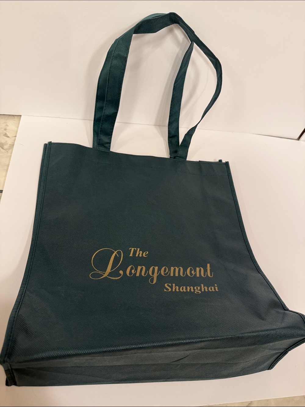 The Longemont Hotel Shanghai China Green Tote Bag NEW Travel Souvenir Velcro